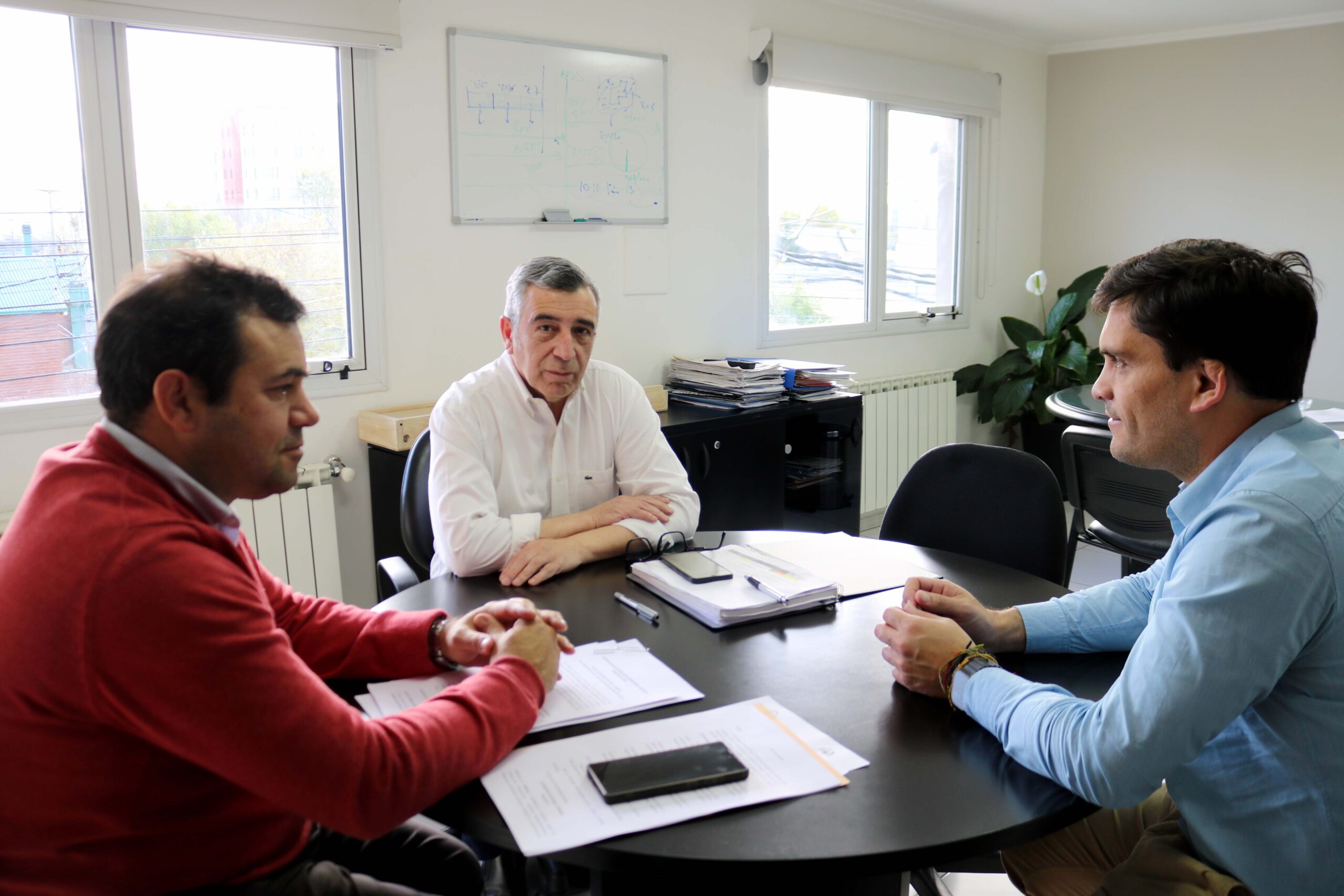 Provincia coordina agenda conjunta para fortalecer la gestión de los recursos naturales