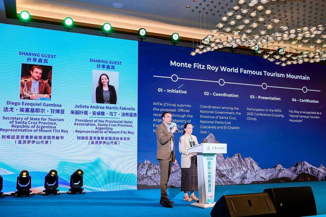 Santa Cruz consolida su proyección global en el mayor encuentro mundial de turismo de montaña en China